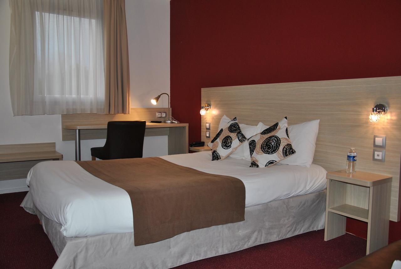 Hotel Altina Pacy-sur-Eure Dış mekan fotoğraf
