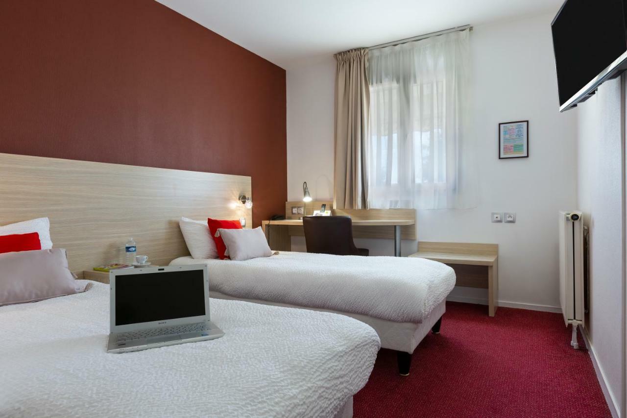 Hotel Altina Pacy-sur-Eure Dış mekan fotoğraf